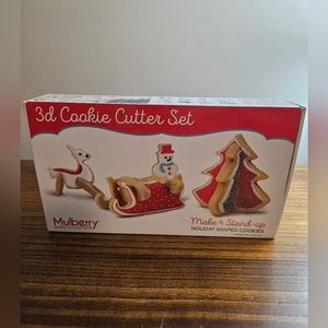 Mulberry 3D Christmas Cookie Cutter Set NWT